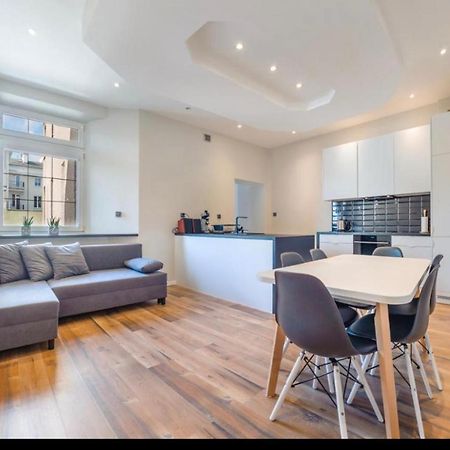 דירות Apartament Abrahama גדינייה מראה חיצוני תמונה