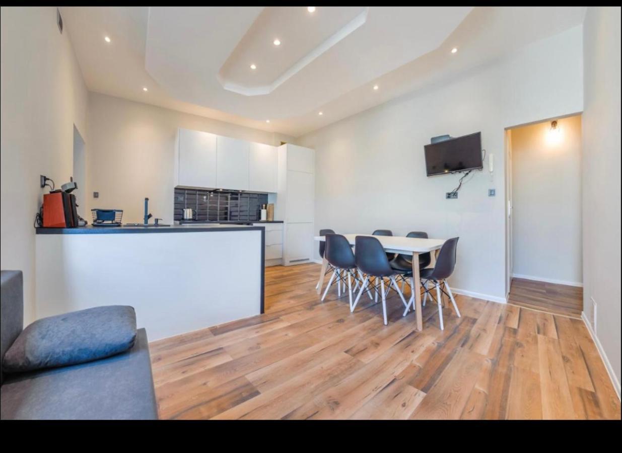 דירות Apartament Abrahama גדינייה מראה חיצוני תמונה